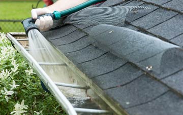 Gorleston On Sea gutter cleaning costs